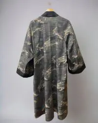 camo kimono back
